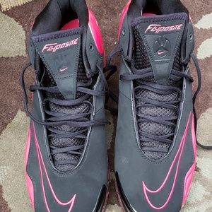 nike flyposite pink